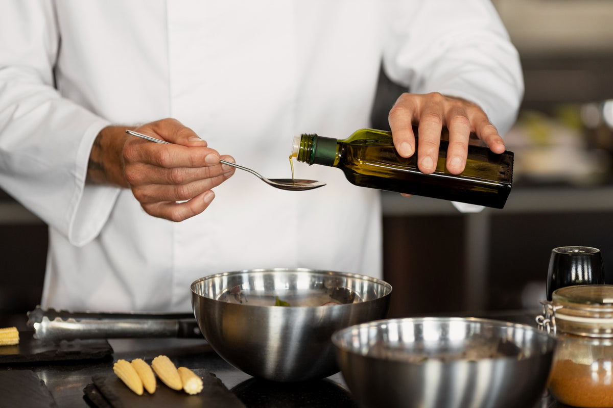 Delicatessen & edible oils